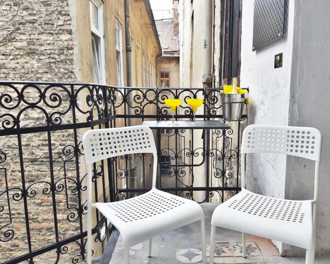 Bright Side Apartment Budapeste Exterior foto
